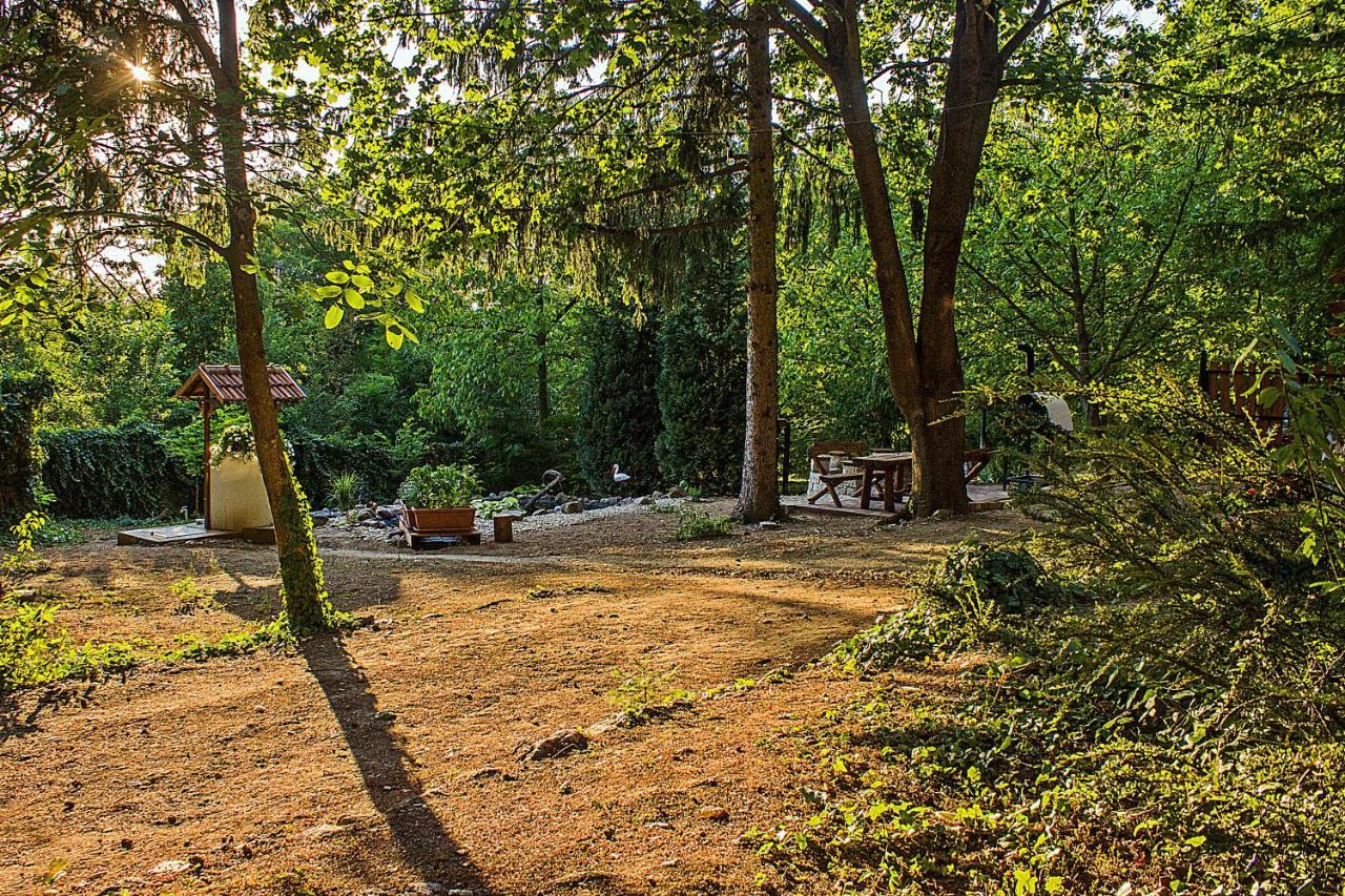 Cityside Cottage Eger Luaran gambar